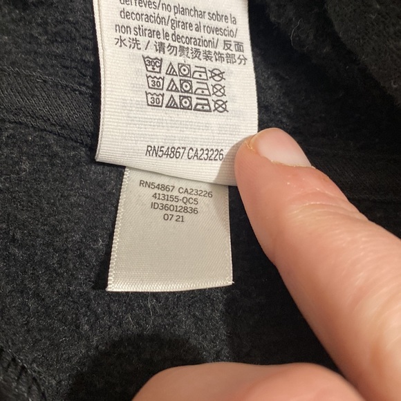 Wmns Victorias Secret Pink Over-Sized Sweater - Picture 9 of 10